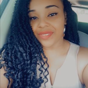 Meet your Posher, Kimberly